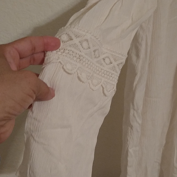 Mossimo off shoulder Top  SOLD, SOLD,SOLD - Picture 2 of 7